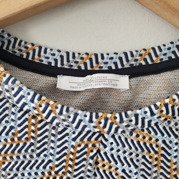 Zara Trafaluc Chevron Pattern Tee - Picture 3 of 3